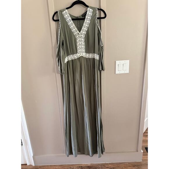 Design 365 Maxi Dress with Shoulder Cut Out Green women’s long sleeve SZ L - Picture 2 of 5